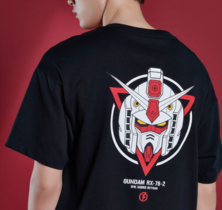 Illustration for article titled Official Gundam Sneakers Released